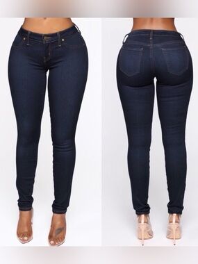 Dark Wash Low-Rise Skinny Jeans - Women - Size 3 - Stretch Denim